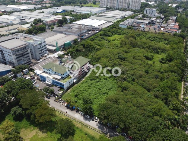 Tanah Dijual Lokasi Lippo Cikarang, Cikarang dengan Luas Tanah 3370m2 dan Status - Tanah Dijual Lokasi Lippo Cikarang, Cikarang dengan Luas Tanah 3370m2 dan Status -
