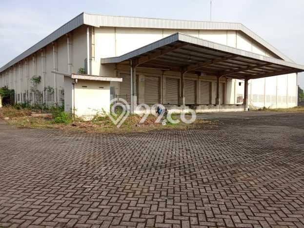 Unit Gudang Dijual di Bekasi LT 97000m2 & LB 11000m2 Unit Gudang Dijual di Bekasi LT 97000m2 & LB 11000m2