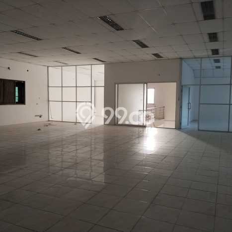 Unit Gudang disewakan di Lippo Cikarang Cikarang dengan LT 5000m2 / LB 3500m2 Unit Gudang disewakan di Lippo Cikarang Cikarang dengan LT 5000m2 / LB 3500m2