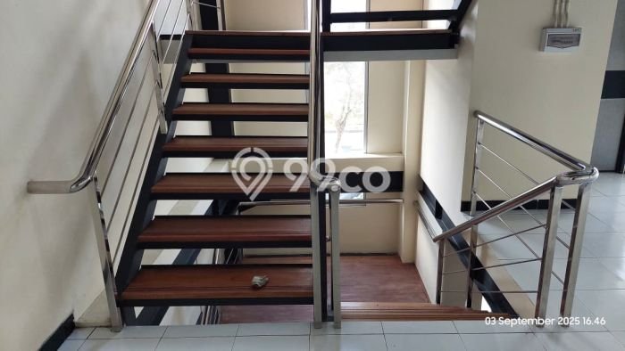 Gudang Dijual di Lippo Cikarang LT 837m2, LB 749m2 untuk Investasi Gudang Dijual di Lippo Cikarang LT 837m2, LB 749m2 untuk Investasi