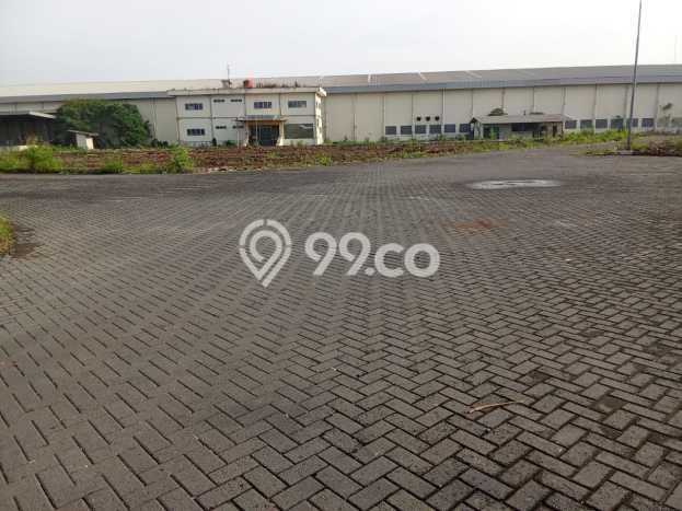 Unit Gudang Dijual di Bekasi LT 97000m2 & LB 11000m2 Unit Gudang Dijual di Bekasi LT 97000m2 & LB 11000m2