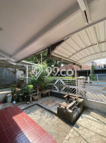 Rumah Luxury Modern Siap Huni di Buah Batu Bandung Rumah Luxury Modern Siap Huni di Buah Batu Bandung
