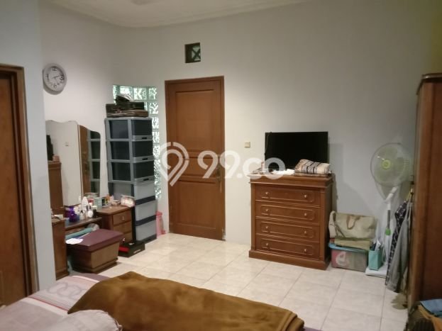 Jual Rumah Luas Megah Dengan View Eksklusif di Buah Batu, Bandung Jual Rumah Luas Megah Dengan View Eksklusif di Buah Batu, Bandung