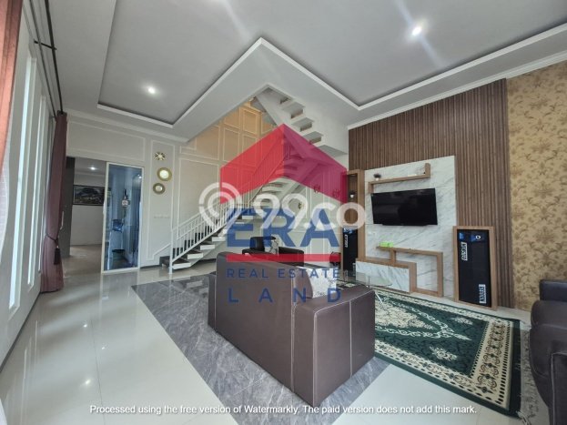 HARGA MENARIK! Vila Kawasan Batu, Luas 236m2m², Area Strategis dengan akses bagus HARGA MENARIK! Vila Kawasan Batu, Luas 236m2m², Area Strategis dengan akses bagus