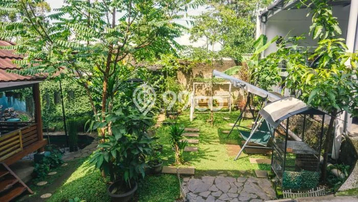 Dijual Komersial di Cileunyi Bandung LT 600m2 / LB 320m2 Dijual Komersial di Cileunyi Bandung LT 600m2 / LB 320m2