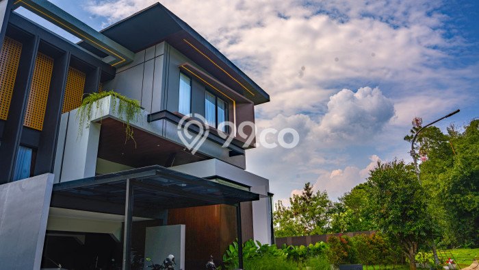 For Sale! Premium House LT 619m2 Desain Modern di Kota Baru Parahyangan For Sale! Premium House LT 619m2 Desain Modern di Kota Baru Parahyangan