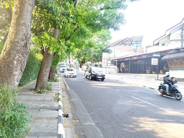 Komersial Dijual di Bandung LT 109m2 & LB 350m2 Lokasi Terbaik! Komersial Dijual di Bandung LT 109m2 & LB 350m2 Lokasi Terbaik!