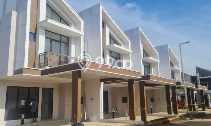 Rumah Asri di , Dekat Bandung, Bandung - LT 112m2m² Rumah Asri di , Dekat Bandung, Bandung - LT 112m2m²