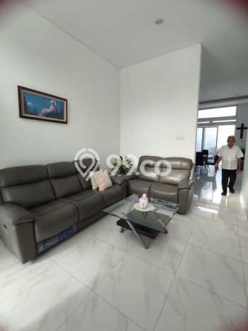 Ready to Use! Premium House LT 337m2 Desain Modern di Pasteur Ready to Use! Premium House LT 337m2 Desain Modern di Pasteur