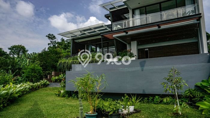 For Sale! Premium House LT 619m2 Desain Modern di Kota Baru Parahyangan For Sale! Premium House LT 619m2 Desain Modern di Kota Baru Parahyangan