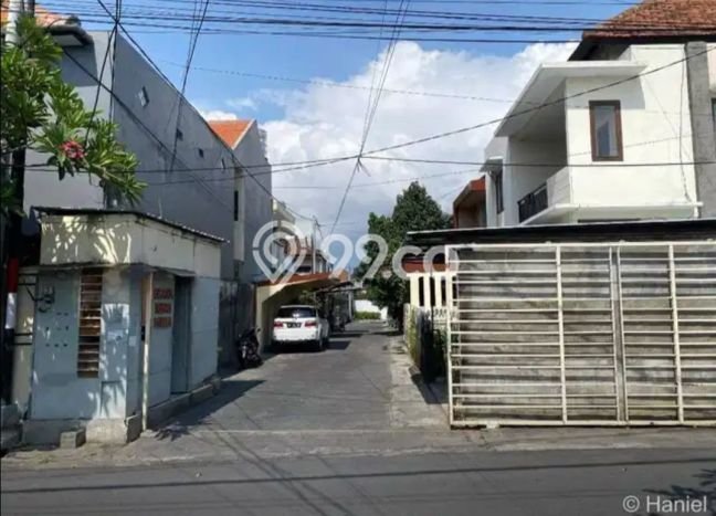 Rumah Strategis Modern Lb 157m2 di Denpasar Selatan, Denpasar Rumah Strategis Modern Lb 157m2 di Denpasar Selatan, Denpasar