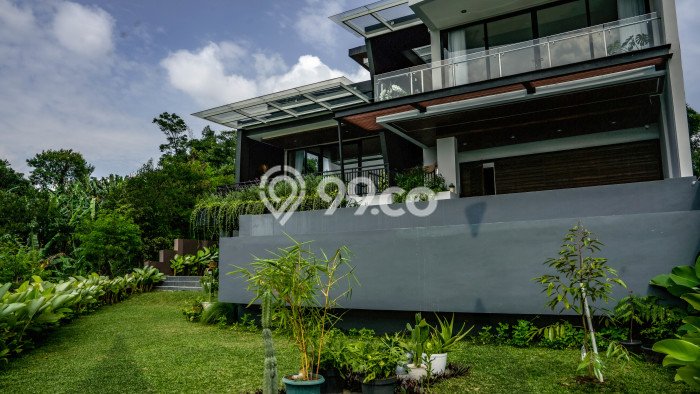 For Sale! Premium House LT 619m2 Desain Modern di Kota Baru Parahyangan For Sale! Premium House LT 619m2 Desain Modern di Kota Baru Parahyangan