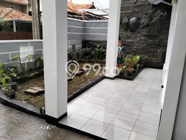 Rumah Modern 5 KT LT 194m2 di Sariwangi Rumah Modern 5 KT LT 194m2 di Sariwangi
