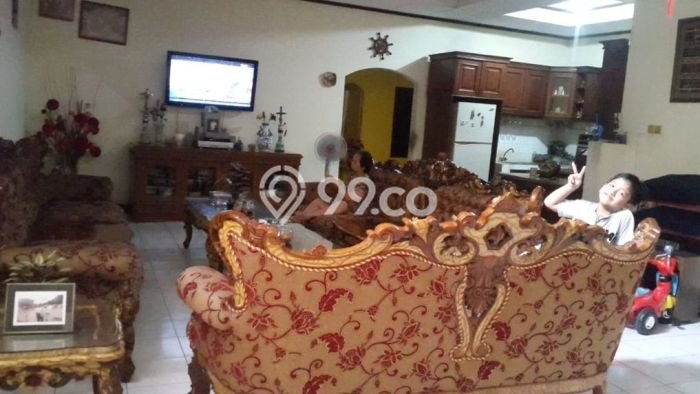 Dijual Rumah Mewah Megah Dengan View Eksklusif di Cibubur, Jakarta Timur Dijual Rumah Mewah Megah Dengan View Eksklusif di Cibubur, Jakarta Timur
