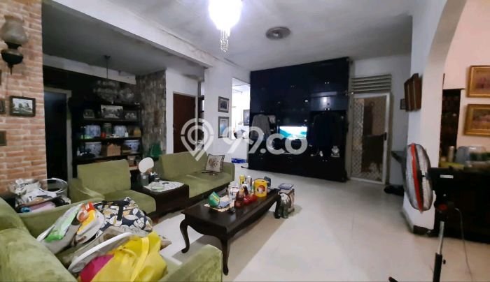 Siap Huni Hunian Elit 4 Kamar di Cilandak Dekat ke Mana Pun Siap Huni Hunian Elit 4 Kamar di Cilandak Dekat ke Mana Pun