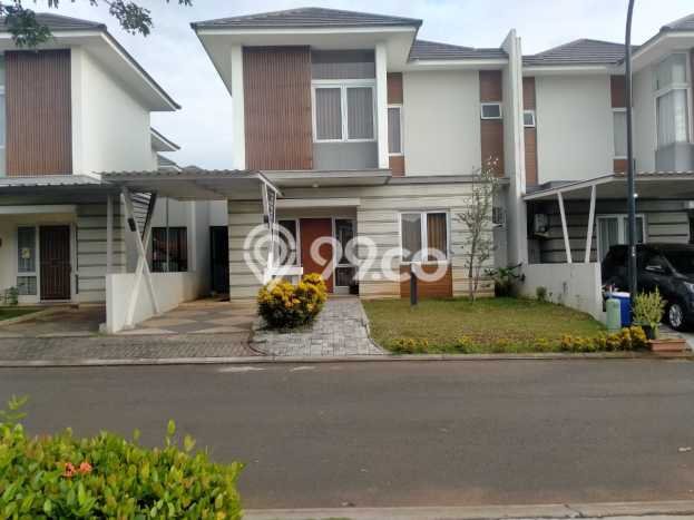 Ready to Use! Luxury House LT 200m2 Desain Modern di Cibubur Ready to Use! Luxury House LT 200m2 Desain Modern di Cibubur