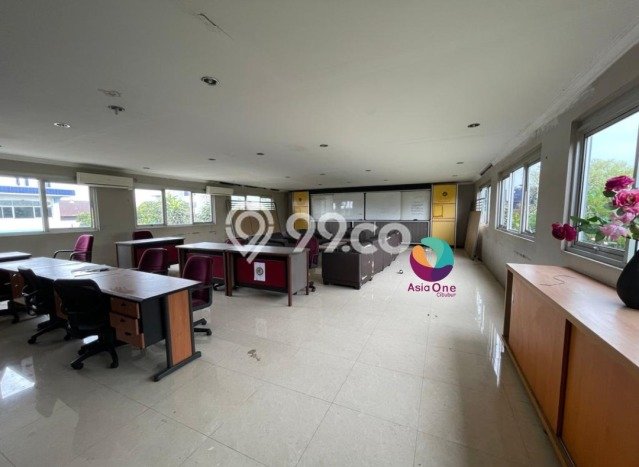 Kantor Dijual Lokasi Emas di Cakung Luas 900m2 Kantor Dijual Lokasi Emas di Cakung Luas 900m2