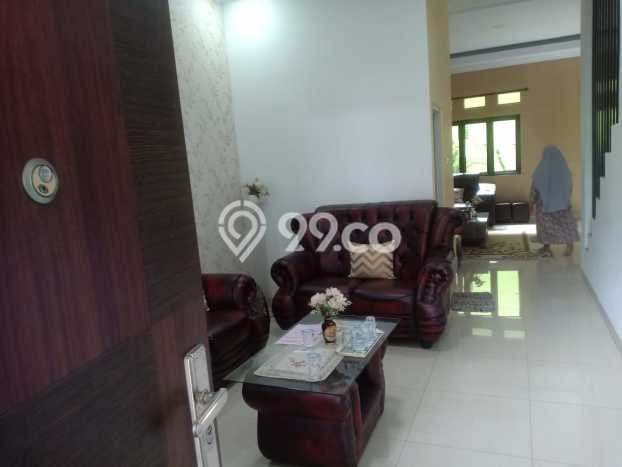 Ready to Use! Premium House LT 300m2 Desain Elegan di Cibubur Ready to Use! Premium House LT 300m2 Desain Elegan di Cibubur