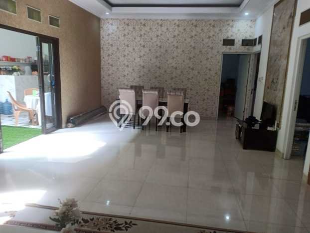 Ready to Use! Premium House LT 300m2 Desain Elegan di Cibubur Ready to Use! Premium House LT 300m2 Desain Elegan di Cibubur
