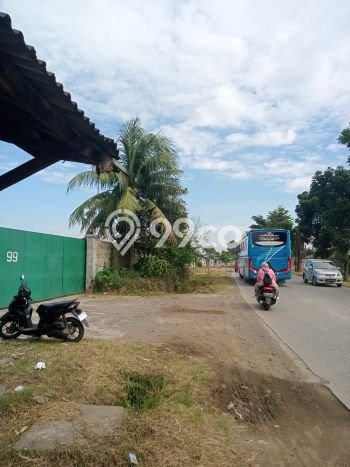 Gudang Dijual di Serang Cibarusah LT 3000m2, LB 1200m2 untuk Investasi Gudang Dijual di Serang Cibarusah LT 3000m2, LB 1200m2 untuk Investasi