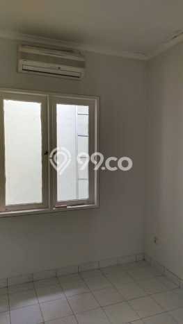 Rumah Luas Asri 2 KT Siap Pakai di Legenda Wisata Jakarta Timur Rumah Luas Asri 2 KT Siap Pakai di Legenda Wisata Jakarta Timur