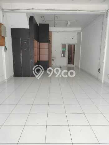 FOR RENT! Ruko di Kota Wisata Cocok untuk Bisnis 100m2 FOR RENT! Ruko di Kota Wisata Cocok untuk Bisnis 100m2