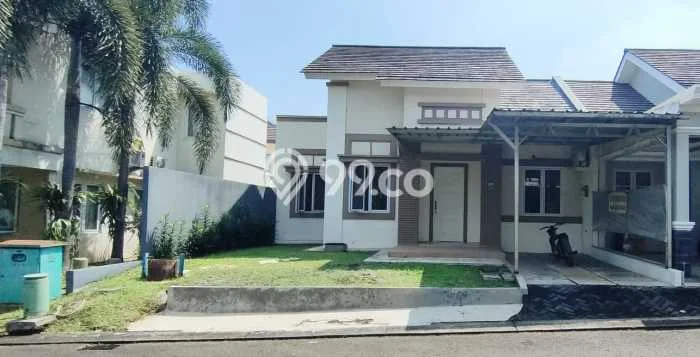 Disewakan! Rumah 3 Kamar Tidur &
2 Kamar Mandi di Kota Wisata, Jakarta Timur Disewakan! Rumah 3 Kamar Tidur &
2 Kamar Mandi di Kota Wisata, Jakarta Timur