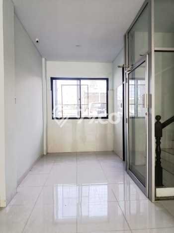 Ruko Dijual di Prime Area Jakarta Pusat Luas 243m2 Ruko Dijual di Prime Area Jakarta Pusat Luas 243m2