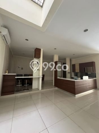 Sewa Rumah Harga Terjangkau di Pantai Indah Kapuk Jakarta Utara dengan 4 Kamar Tidur Sewa Rumah Harga Terjangkau di Pantai Indah Kapuk Jakarta Utara dengan 4 Kamar Tidur
