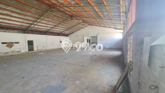 FOR SALE! Gudang di Sedati Sidoarjo, LT 30252m2, LB 20550m2 FOR SALE! Gudang di Sedati Sidoarjo, LT 30252m2, LB 20550m2