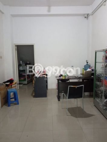 Ruko Bagus Dijual di Gununganyar Surabaya Lokasi Strategis Cocok untuk Kembangkan Bisnis Ruko Bagus Dijual di Gununganyar Surabaya Lokasi Strategis Cocok untuk Kembangkan Bisnis