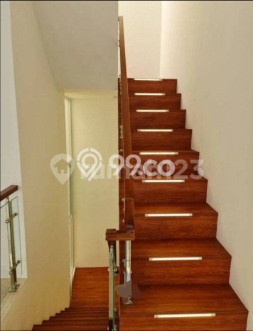 For Sale! Premium House LT 96m2 Desain Elegan di Pulomas For Sale! Premium House LT 96m2 Desain Elegan di Pulomas