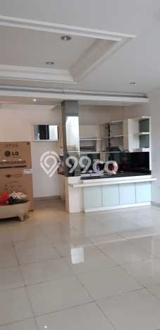 Ready to Use! Luxury House LT 120m2 Desain Elegan di Puri Indah Ready to Use! Luxury House LT 120m2 Desain Elegan di Puri Indah