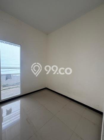 Rumah Minimalis 2 Kamar LT 101m2 di Taman Kopo Indah Rumah Minimalis 2 Kamar LT 101m2 di Taman Kopo Indah
