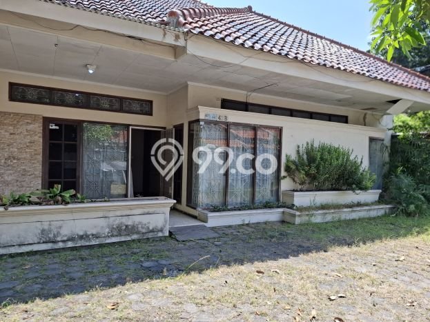FEATURED! Rumah Nyaman area Cirebon Kota, LT 760m² LB 260m² FEATURED! Rumah Nyaman area Cirebon Kota, LT 760m² LB 260m²