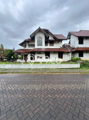 Rumah Elit Akses Strategis di Jakarta Selatan Unfurnished Rumah Elit Akses Strategis di Jakarta Selatan Unfurnished