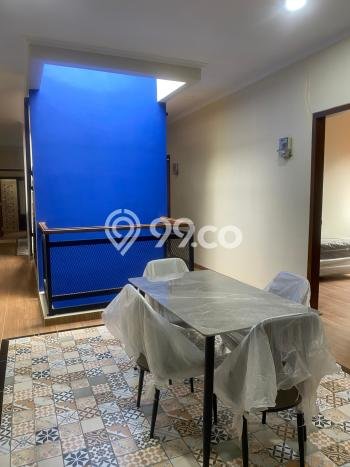 Rumah Kost Dijual di Cilandak, Jakarta Selatan, 25 KT, 25 KM, Bangunan 660m2 Rumah Kost Dijual di Cilandak, Jakarta Selatan, 25 KT, 25 KM, Bangunan 660m2