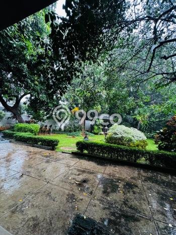 Rumah Mewah Siap Huni LT 1165m2 di Kebayoran Baru, Jakarta Selatan Rumah Mewah Siap Huni LT 1165m2 di Kebayoran Baru, Jakarta Selatan