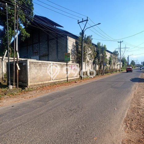 Area Ramai! Pabrik Dijual di Pamulihan untuk Bisnis Luas Bangunan 6952m2 Area Ramai! Pabrik Dijual di Pamulihan untuk Bisnis Luas Bangunan 6952m2