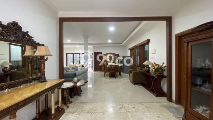For Sale! Premium House LT 250m2 Desain Elegan di Joglo For Sale! Premium House LT 250m2 Desain Elegan di Joglo
