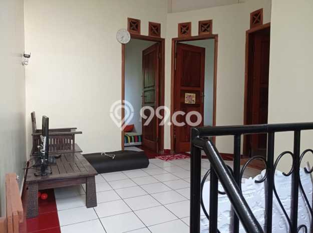 HARGA SPESIAL! Rumah Modern area Bintaro, Tangerang Selatan, LT 60m² Bangunan 90m² Bisa Nego! HARGA SPESIAL! Rumah Modern area Bintaro, Tangerang Selatan, LT 60m² Bangunan 90m² Bisa Nego!