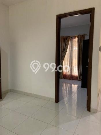 PILIHAN TEPAT! Rumah di Sektor 9-Bintaro, 4 KT, Dekat Sekolah, LT 105m² LB 140m² PILIHAN TEPAT! Rumah di Sektor 9-Bintaro, 4 KT, Dekat Sekolah, LT 105m² LB 140m²