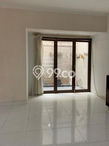 PILIHAN TEPAT! Rumah di Sektor 9-Bintaro, 4 KT, Dekat Sekolah, LT 105m² LB 140m² PILIHAN TEPAT! Rumah di Sektor 9-Bintaro, 4 KT, Dekat Sekolah, LT 105m² LB 140m²