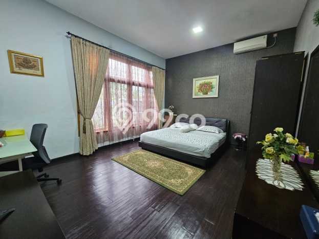 Jual Rumah Luas Elegan Dengan View Cantik di Warung Buncit, Jakarta Selatan Jual Rumah Luas Elegan Dengan View Cantik di Warung Buncit, Jakarta Selatan