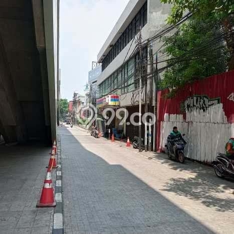 Kavling Tanah untuk Dijual di Fatmawati, Jakarta Selatan, Luas 880m2 Kavling Tanah untuk Dijual di Fatmawati, Jakarta Selatan, Luas 880m2