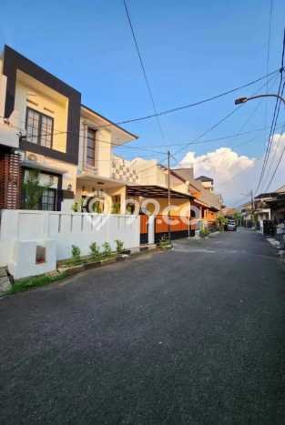 For Sale Rumah Elit Exclusive di Pesanggrahan, Jakarta Selatan For Sale Rumah Elit Exclusive di Pesanggrahan, Jakarta Selatan