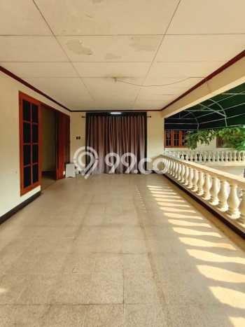 For Sale! Premium House LT 1200m2 Desain Elegan di Kemang For Sale! Premium House LT 1200m2 Desain Elegan di Kemang