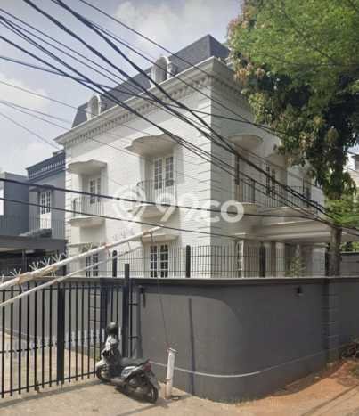 Dijual Hunian Mewah dengan Fasilitas Sekitar Komplit di Kebayoran Lama, Jakarta Selatan Dijual Hunian Mewah dengan Fasilitas Sekitar Komplit di Kebayoran Lama, Jakarta Selatan