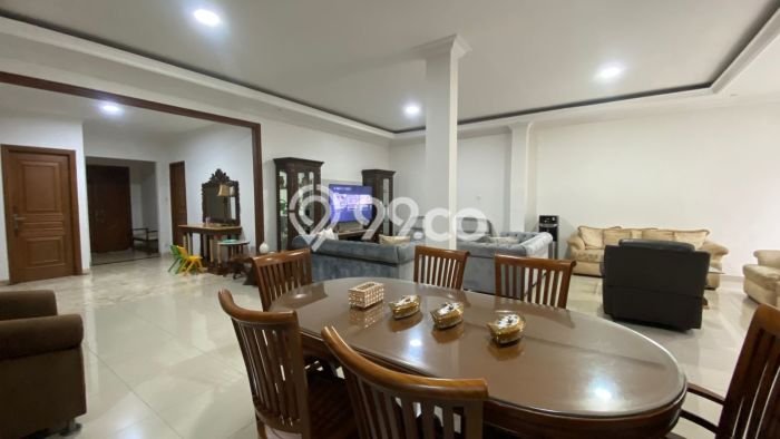 For Sale! Premium House LT 250m2 Desain Elegan di Joglo For Sale! Premium House LT 250m2 Desain Elegan di Joglo