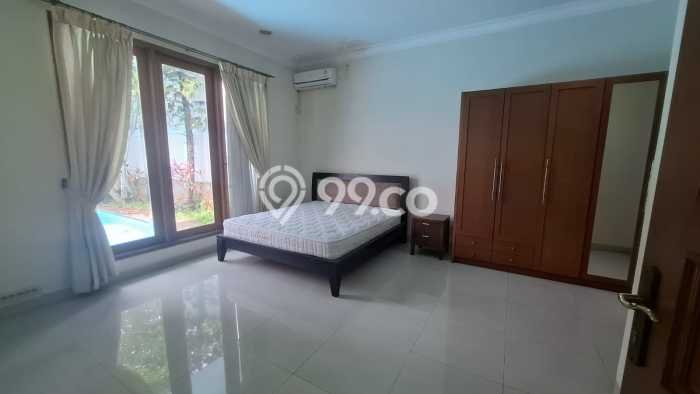 Siap Huni Rumah Mewah 4 Kamar di Pasar Minggu Dekat ke Mana Saja Siap Huni Rumah Mewah 4 Kamar di Pasar Minggu Dekat ke Mana Saja